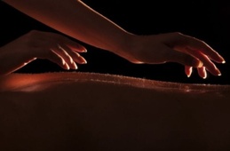 Секреты исполнения индийского эротического массажа
