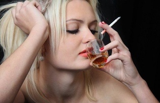 Алкоголь и женщины - несовместимые вещи для мужчин